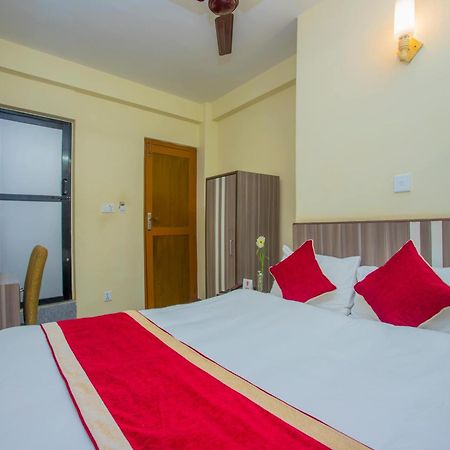 Oyo 297 Hotel Aayam กาฐมาณฑุ ภายนอก รูปภาพ