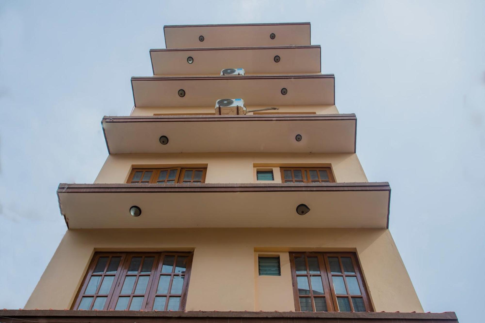 Oyo 297 Hotel Aayam กาฐมาณฑุ ภายนอก รูปภาพ